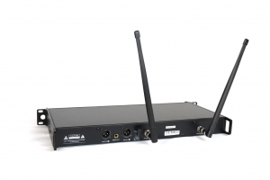 RFIntell QL7R/T1-A 651,800-683,400 МГц 2-канальная радиосистема с 2-мя ручными микрофонами в Лабинске